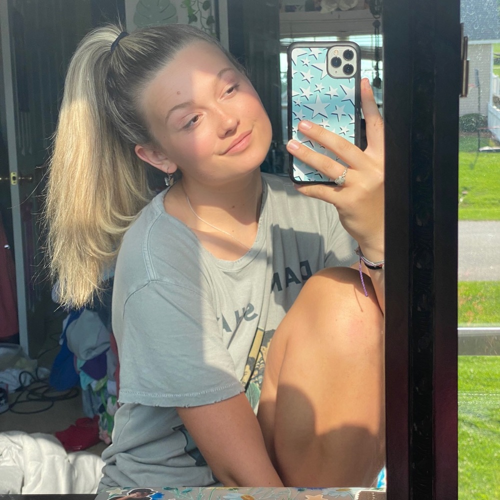 Meet your Posher, Lexxie